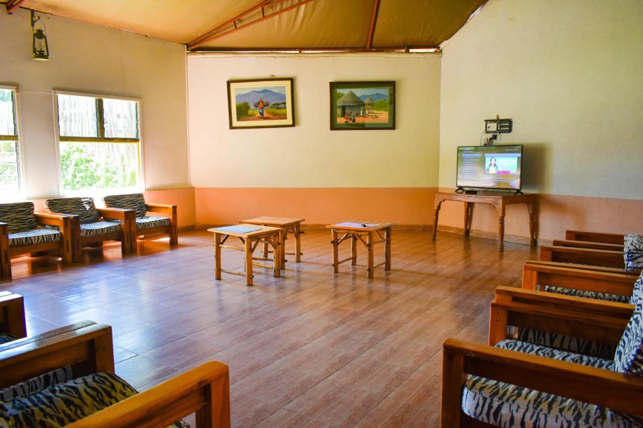 Lake Naivasha Crescent Camp Екстериор снимка
